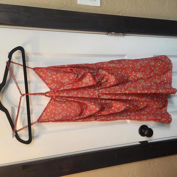 AEO Cute Floral Red/Orange Summer Mini Dress- Size 4 - Picture 4 of 9